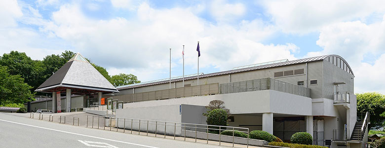 入館案内